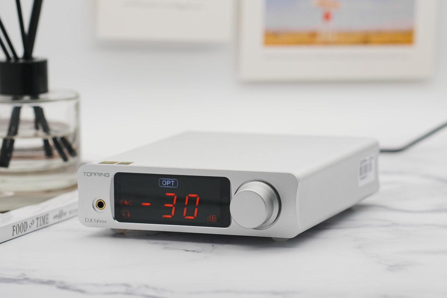 A Beginner’s Guide to Headphone Amplifier Terms: Volume vs Gain vs Headroom