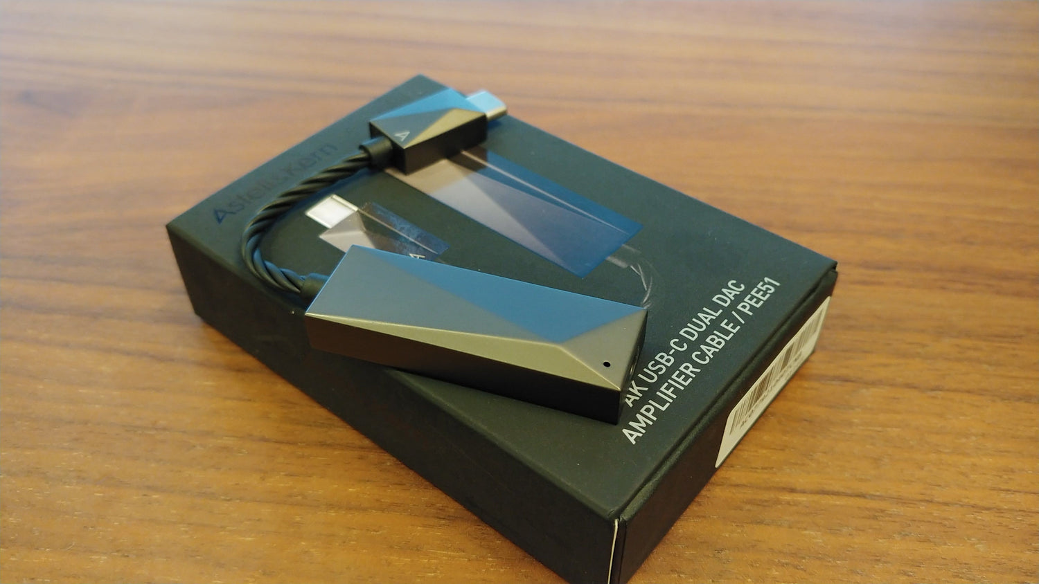 Astell & Kern PEE51 Headphone DAC Review