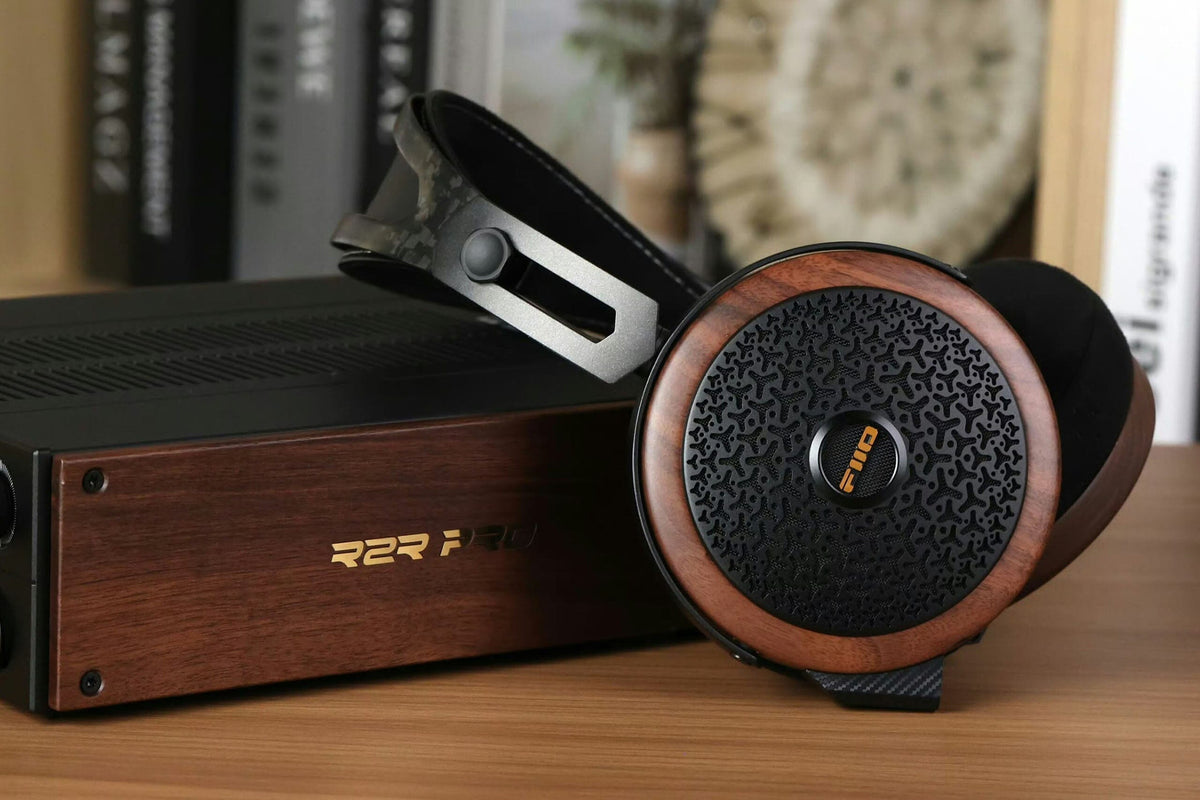 FiiO Showcases FT15 Latest Full-Sized Over-Ear Headphones with 101mm Large Planar Magnetic Driver