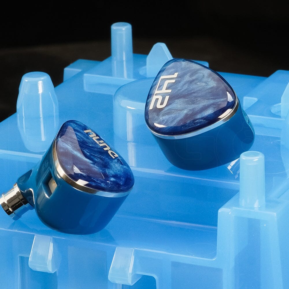 DUNU DN142 1DD + 4BA + 2 Planar Tribrid IEMs DUNU