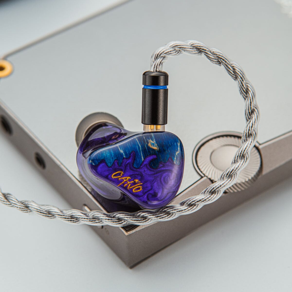 Hisenior Cano Cristales 2DD+8BA Hybrid Drivers IEMs HiFiGo