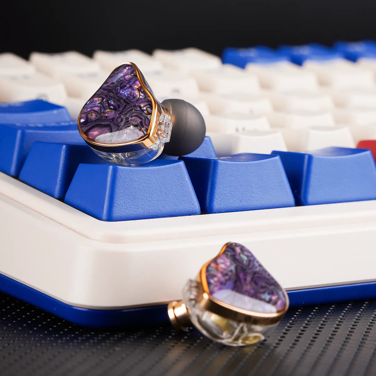 NiceHCK DB2 1DD+1BA Dual Hybrid Driver In-Ear Monitors HiFiGo