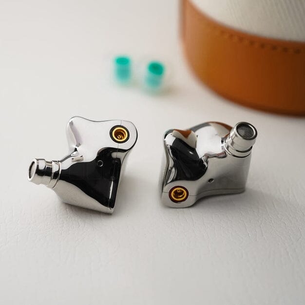 Open Box DUNU GLACIER 1DD+4BA+4EST Tribrid Flagship IEMs (Ships only to Japan) HiFiGo Open Box DUNU GLACIER-MMCX (Ships only to Japan)