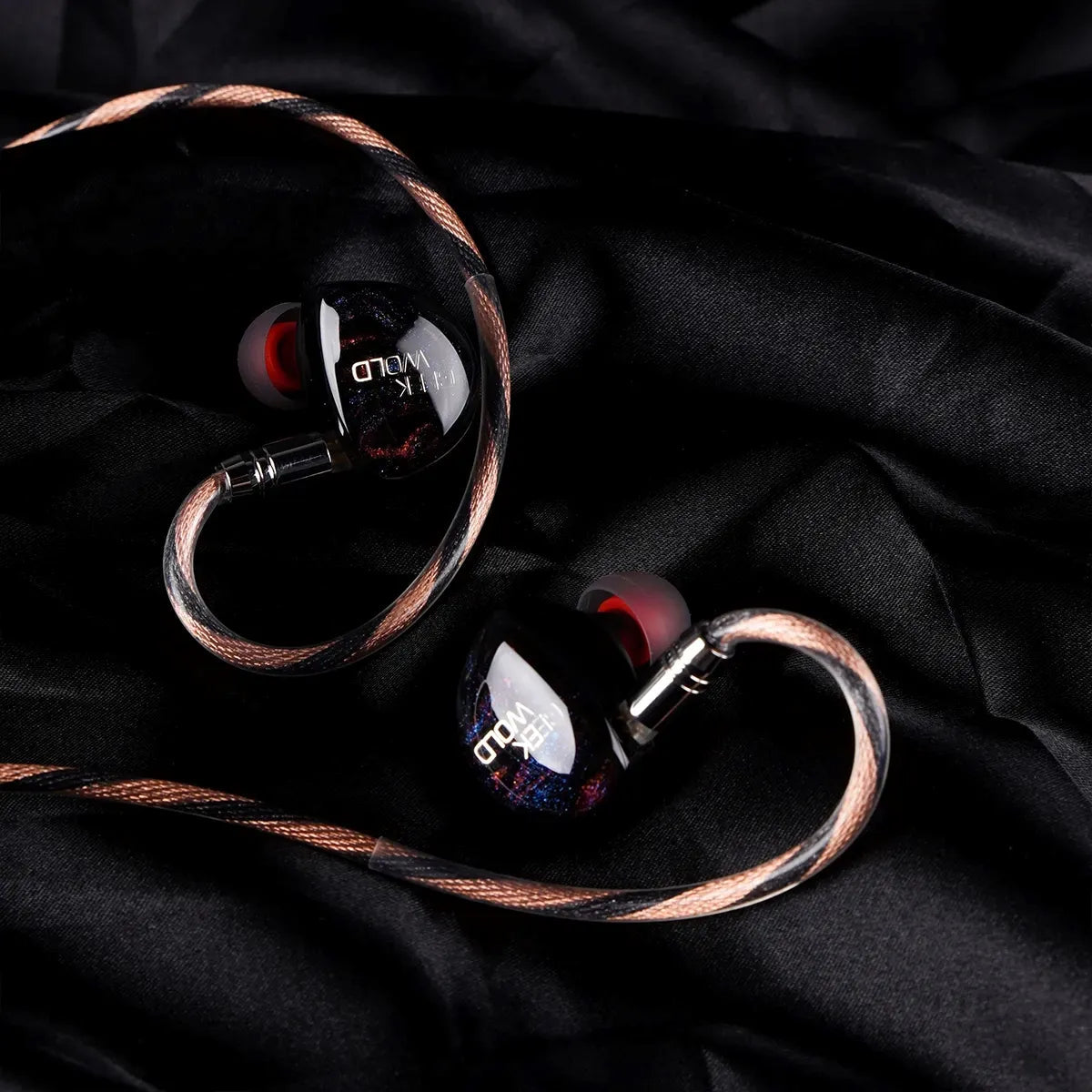 Geek Wold GK200 6BA+2DD+2PZT Hybrid Driver In-Ear Monitor HiFiGo