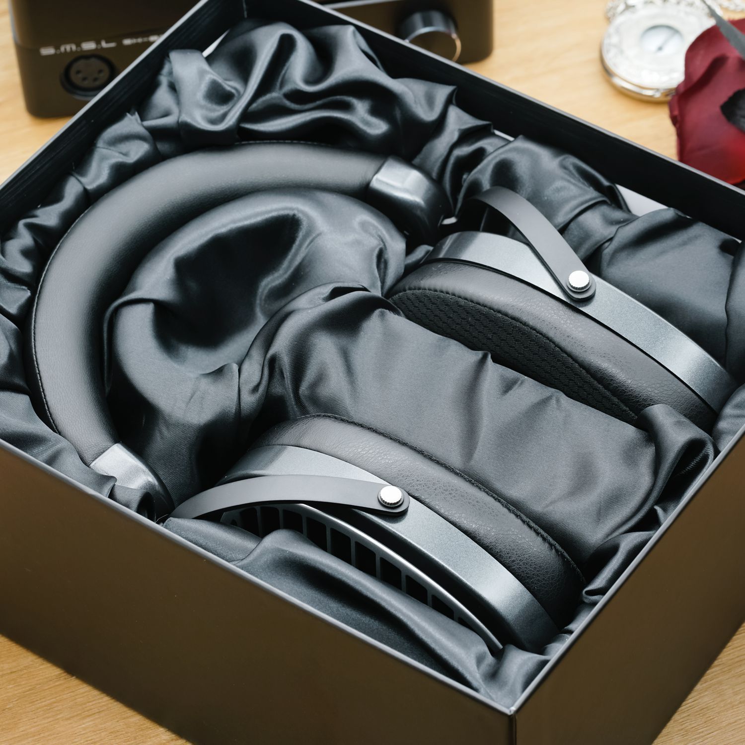 Hifiman Edition XS Planar Magnetic Over Head Headphone HiFiGo