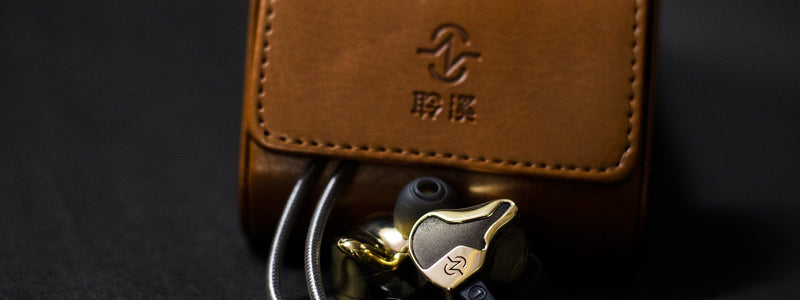 CCZ Plume Hybrid IEM Review: Golden Bling, Marvellous Sound!!