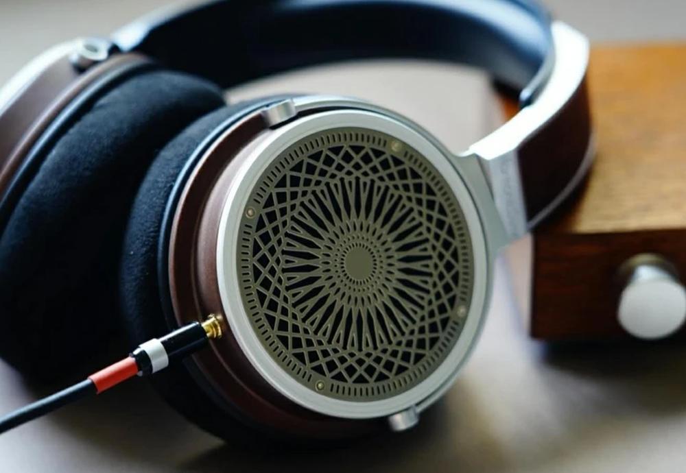 HarmonicDyne Zeus Beryllium Diaphragm Open-Back Headphone Announced