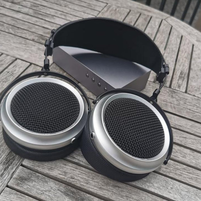 iBasso SR2 Semi-Open Back Headphone Quick Review: Wide & Detailed