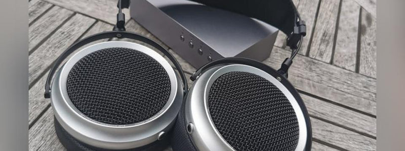 iBasso SR2 Semi-Open Back Headphone Quick Review: Wide & Detailed