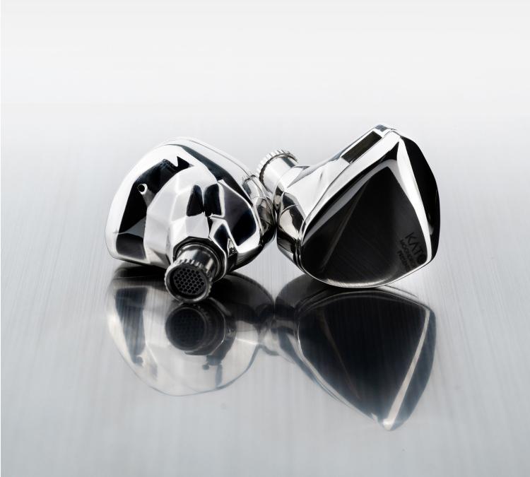 Moondrop Kato Single Dynamic IEMs with Newly Developed ULT Super Linear Dynamic Driver