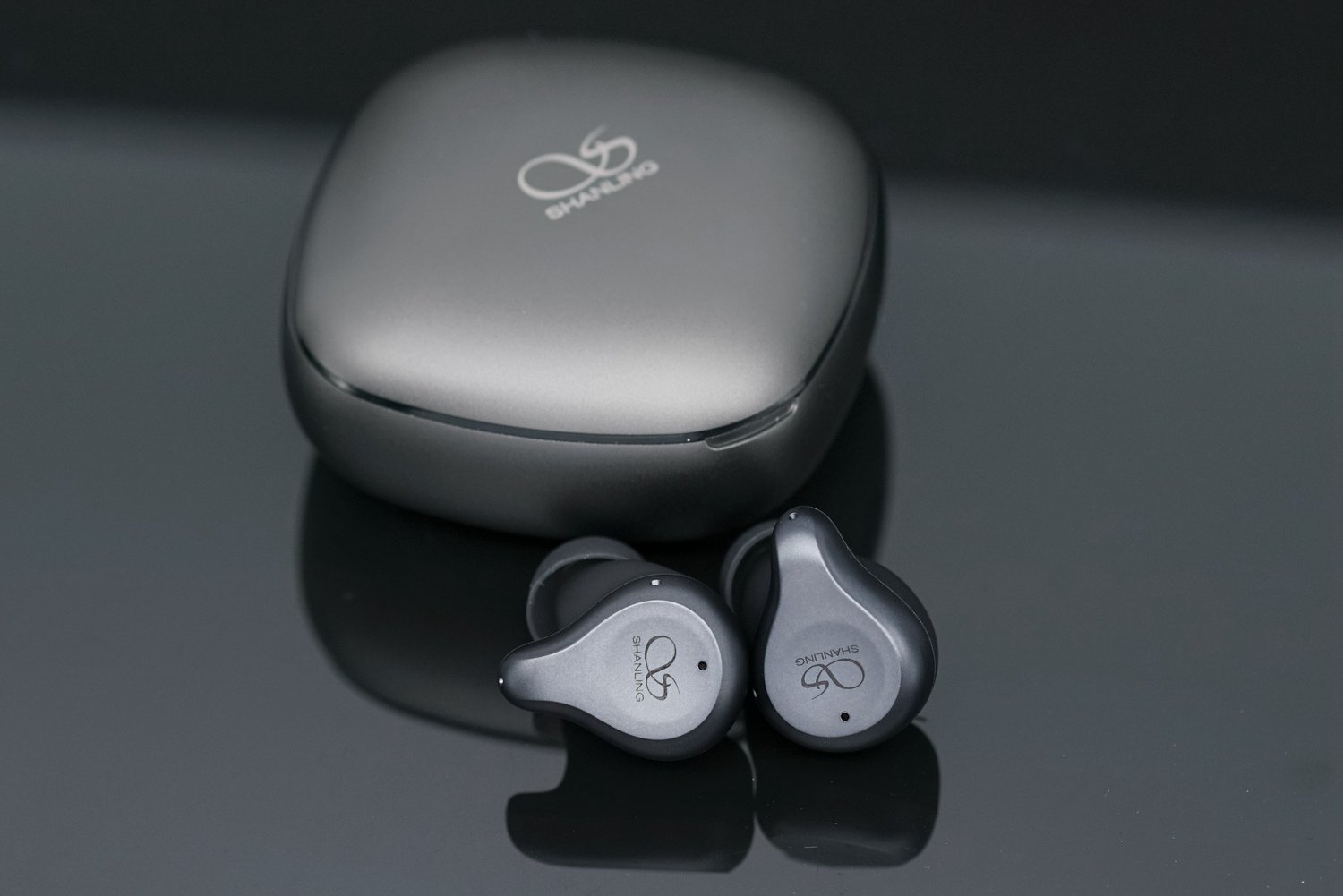 Shanling MTW300 Latest TWS Earphone Review: Perfect Wireless Companion!!