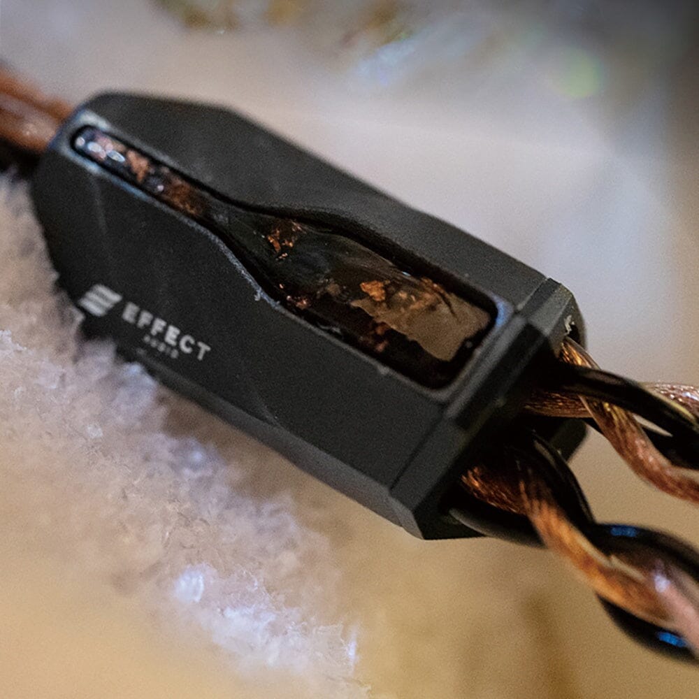 Effect Audio 2025 DIONYSUS x Eros S II Christmas Limited Edition Earphone Cable Effect Audio 2025 DIONYSUS x Eros S II Christmas Limited Edition 4.4mm 