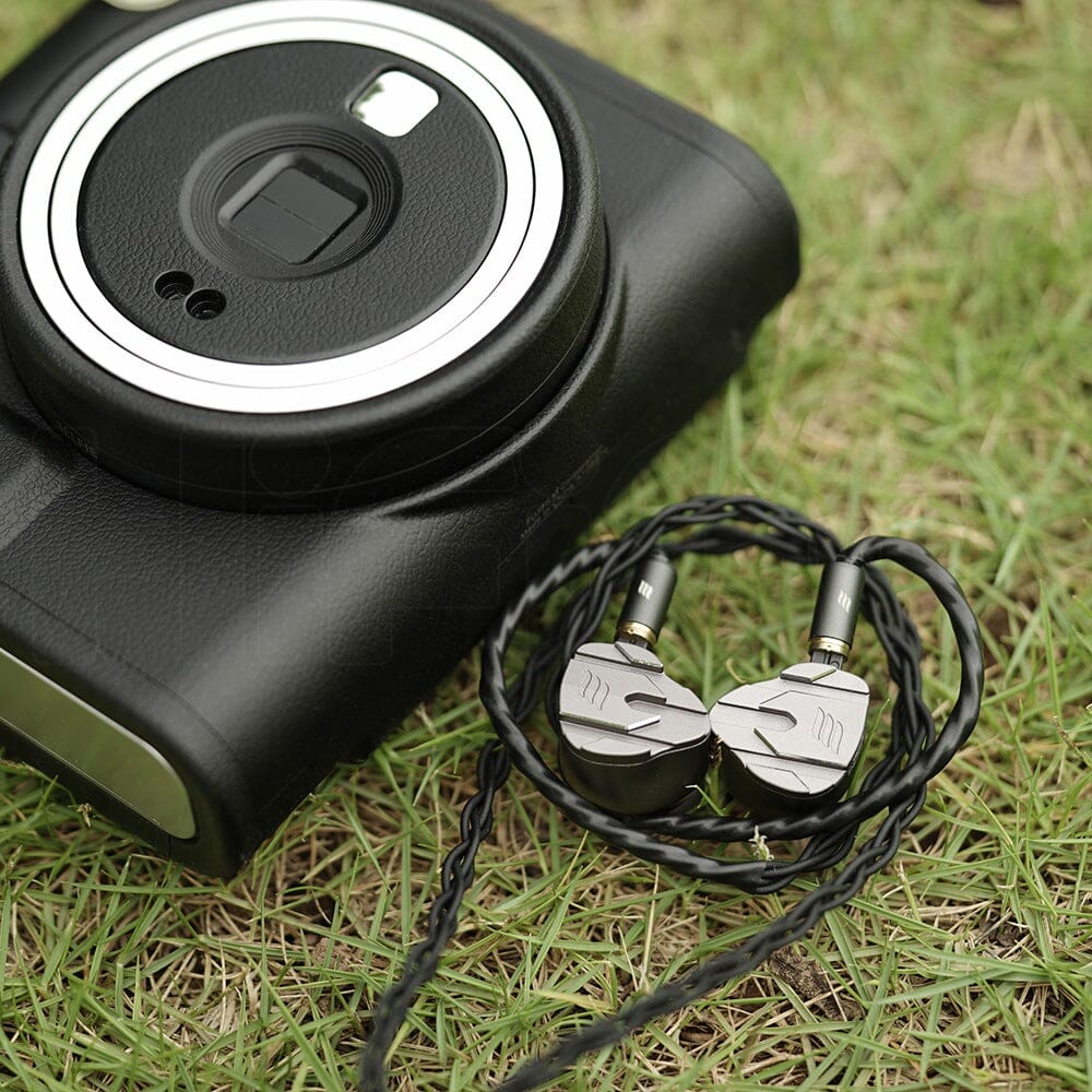 Effect Audio Perseus 2DD + 2BA + 4MPD + 1BC Drivers IEMs Effect Audio 