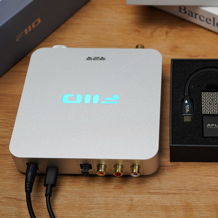 FiiO K11 R2R High-Performance Desktop DAC / Headphone AMP