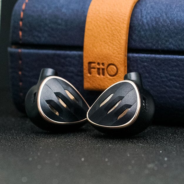 Open Box FiiO FH5s 2DD+2BA Hybrid 4-Driver IEMs (Ships Only to Japan)