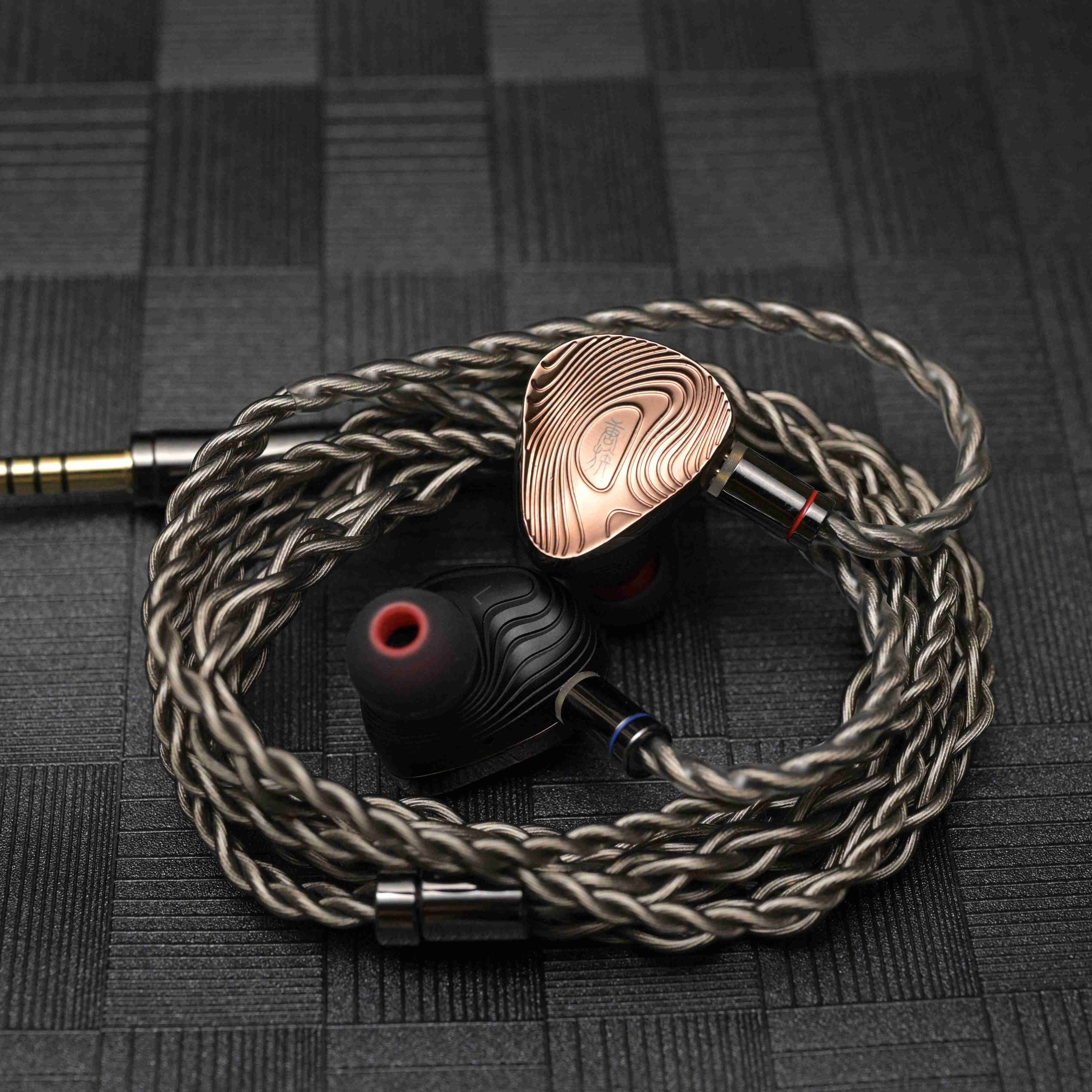 TANGZU Xuanwu GATE 1DD+4BA+2EST Tribrid In-Ear Monitors TANGZU 