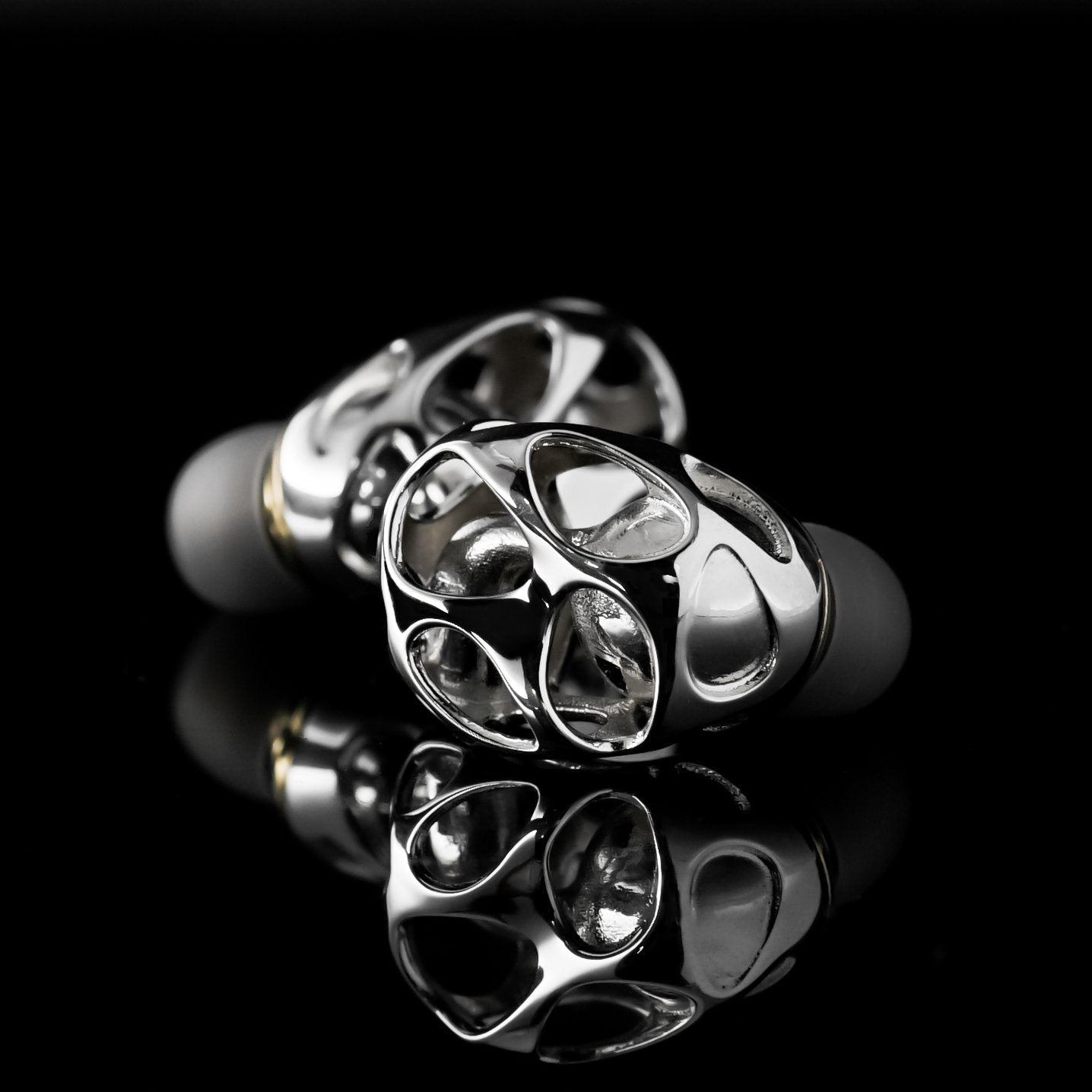 Blon BL-A8 Flagship Metal Hollow Earphone HiFiGo 