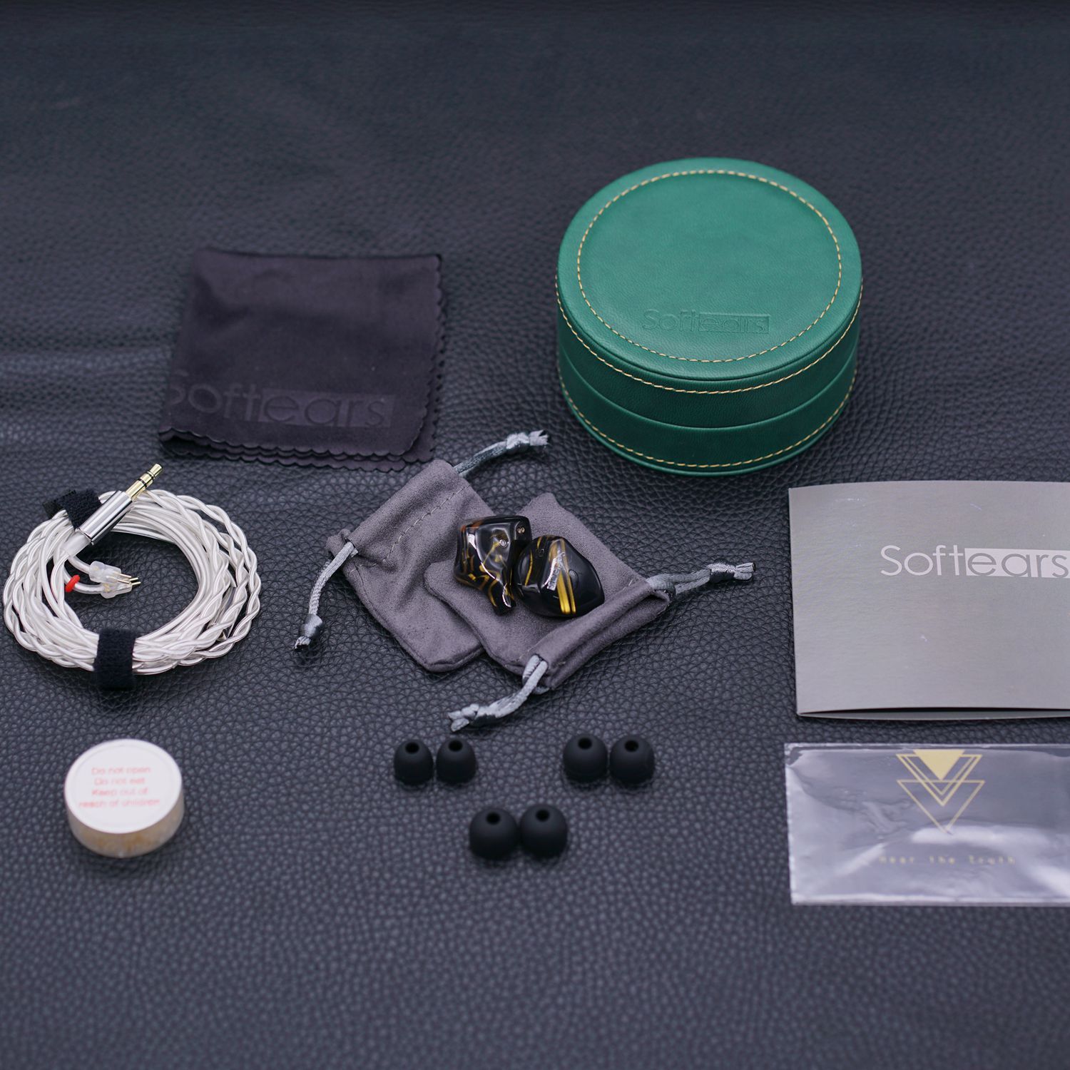 SoftEars CERBERUS 1DD+4BA+2EST Hybrid Drivers HiFi In-Ear Earphone Earphone HiFiGo 